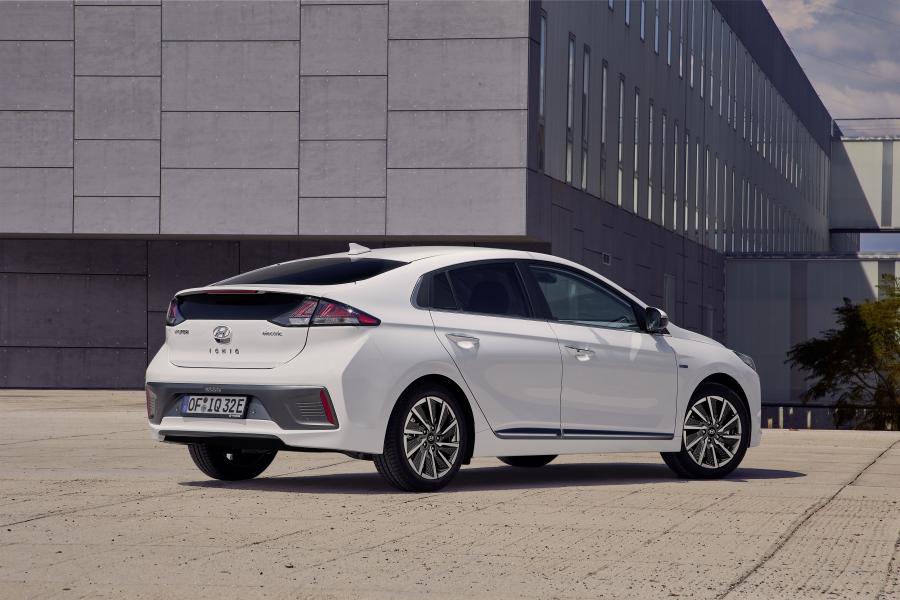  Hyundai IONIQ electric (AE) 2019 года  (WW) (фото 27 из 44)
